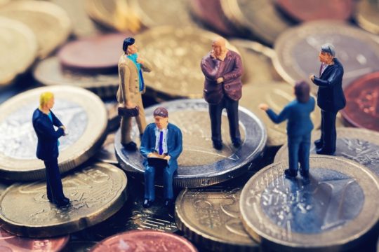 Το ρεκόρ οικονομικού κλίματος στην ευρωζώνη δεν… αγγίζει τα νοικοκυριά