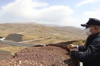Νέες απειλές για τα νησιά από τον Ακάρ
