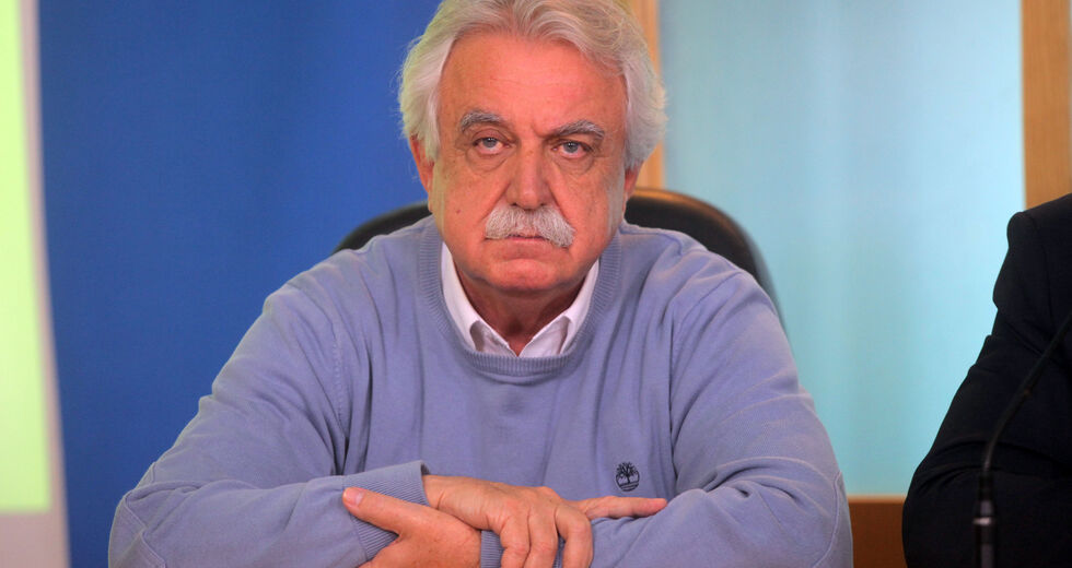 Σταύρος Μπένος