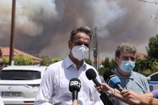 Τα πολλά «γιατί» χλευάζουν τις προσδοκίες