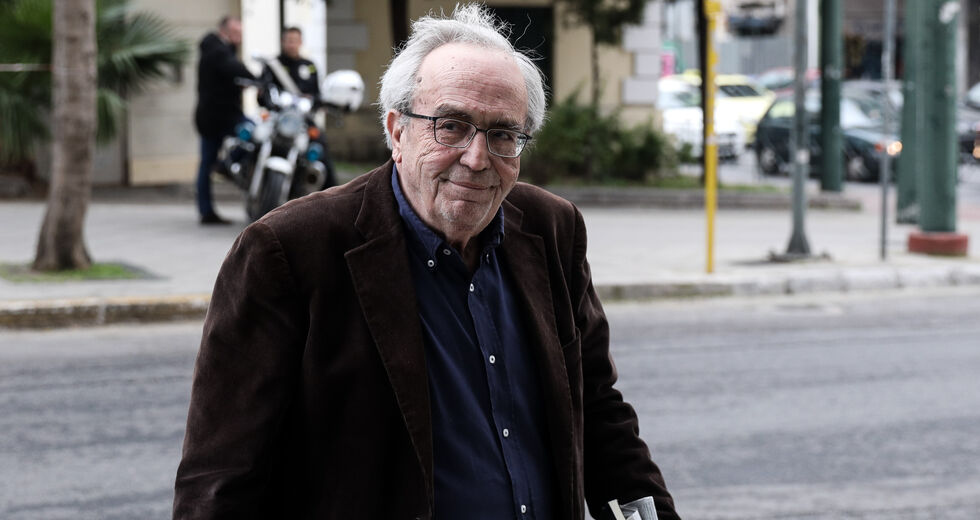 «Το κοινωνικό καζάνι βράζει, όσο κι αν προσπαθούν να το κρύψουν»