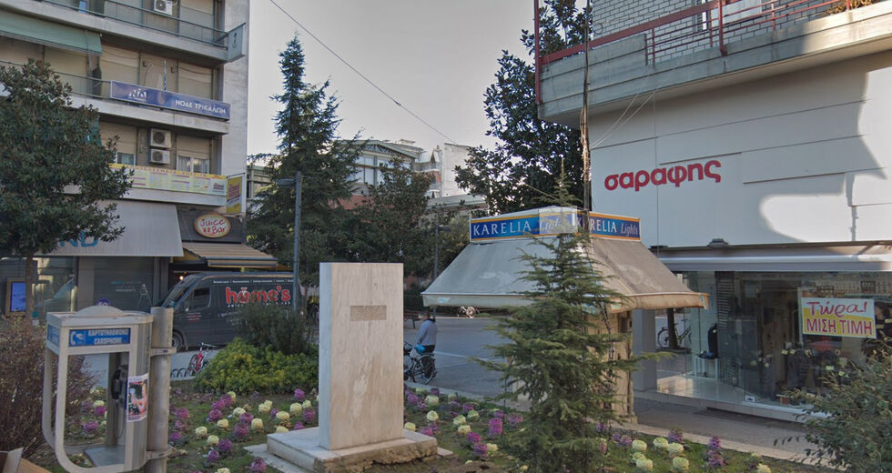 Πολυκατοικία με γαλάζια απλήρωτα κοινόχρηστα;