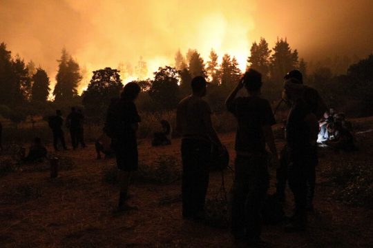 Μόνο ο λαός μπορεί να σώσει τον λαό!