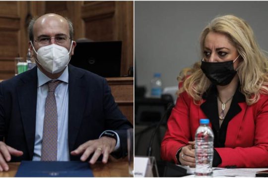 Σκοτώνουν την απεργία μέσα στον Αύγουστο