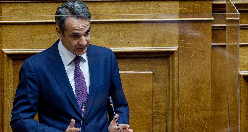 Μητσοτάκης διπρόσωπος, αλαζόνας και τυμβωρύχος στη συζήτηση για τις φωτιές