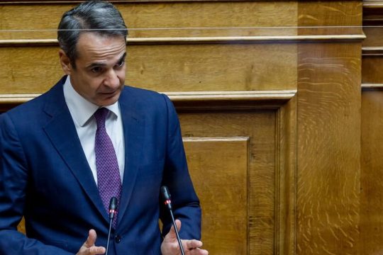 Τυμβωρυχία από Μητσοτάκη με fake news
