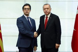 Τα όρια της δημοκοπίας