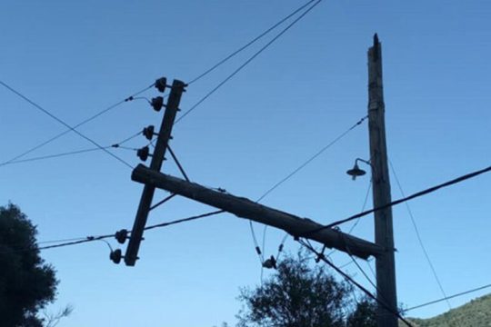 2,5 εκατ. για να… χτυπήσουν ξύλο