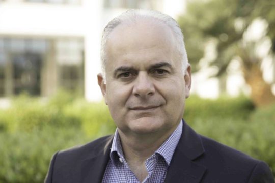 Πέτυχε στην Ιατρική αλλά μένει εκτός σχολής