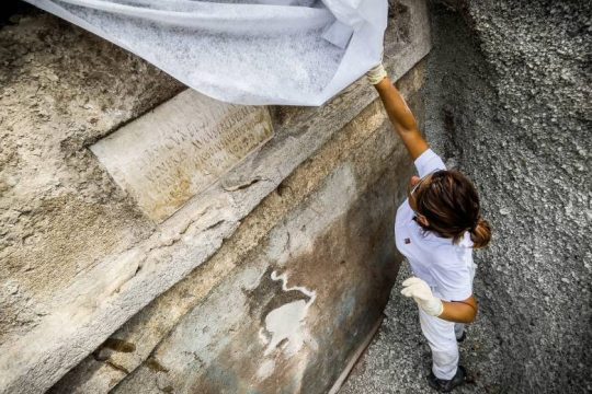 Σκελετός δείχνει ότι ανέβαιναν θεατρικές παραστάσεις στα ελληνικά στην Πομπηία