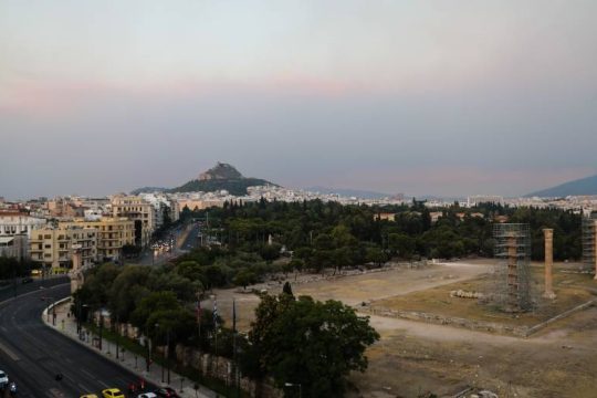 Αύξηση επιβλαβών μικροσωματιδίων λόγω των πυρκαγιών στην Αττική