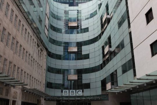 Η Μόσχα απελαύνει δημοσιογράφο του BBC ως αντίποινα στο Λονδίνο