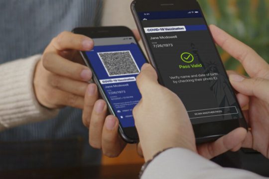 Βέλγιο: Σε ισχύ το «Covid Safe Ticket» για εκδηλώσεις άνω των 1.500 ατόμων
