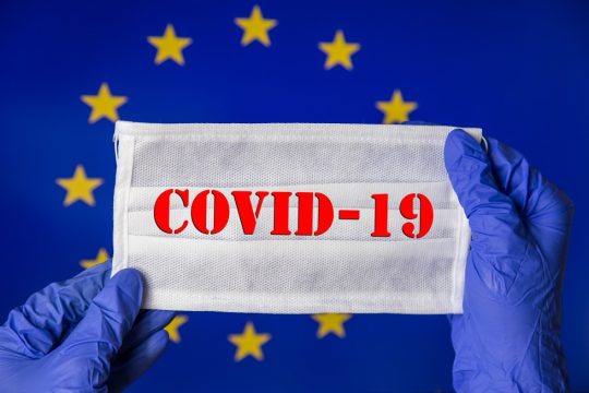 Ξεκίνησε η αξιολόγηση της πιθανής θεραπείας RoActemra για την Covid-19
