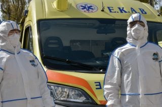 Ιδιώτες στο ΕΣΥ φέρνει ο υποχρεωτικός εμβολιασμός