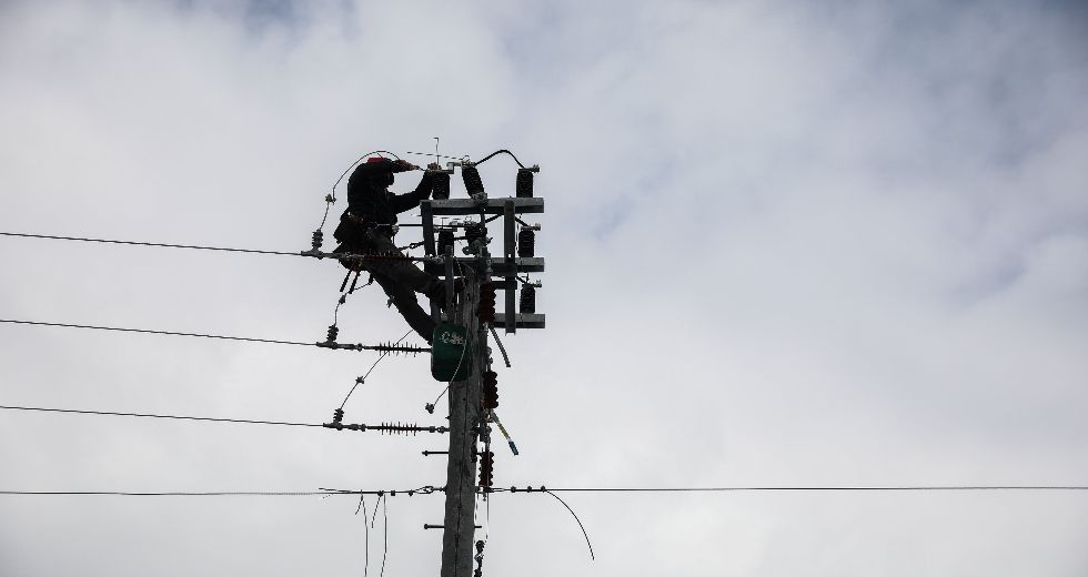 Ποιες περιοχές παραμένουν χωρίς ρεύμα