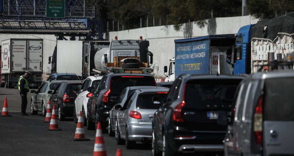 Δεκαπενταύγουστος: Έκτακτα μέτρα και απαγόρευση κίνησης φορτηγών στις εθνικές