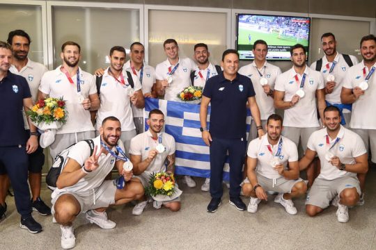 Θερμή υποδοχή για την εθνική πόλο