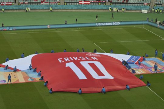 Τιμή σε όσους έσωσαν τον Ερικσεν