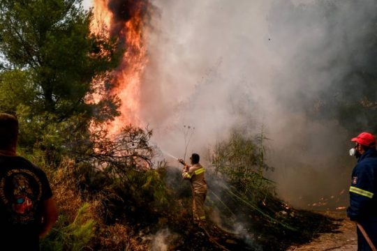 Ακραίος κίνδυνος φωτιάς στη Ρόδο – Πολύ υψηλός σε 11 Περιφέρειες