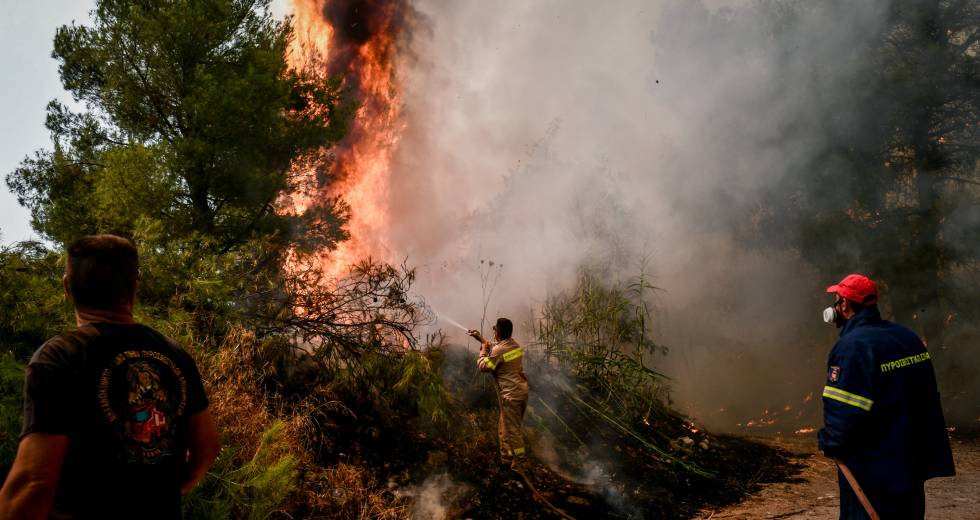 Ακραίος κίνδυνος φωτιάς στη Ρόδο – Πολύ υψηλός σε 11 Περιφέρειες