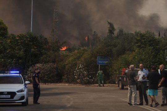 Μοιραίοι και υποκριτές