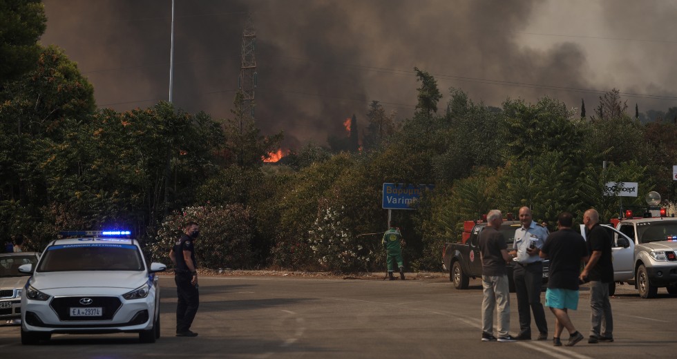 Μοιραίοι και υποκριτές