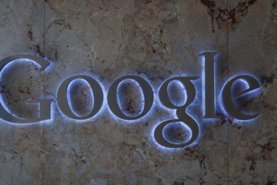 Ρωσικό πρόστιμο στην Google επειδή δεν απομάκρυνε απαγορευμένο περιεχόμενο