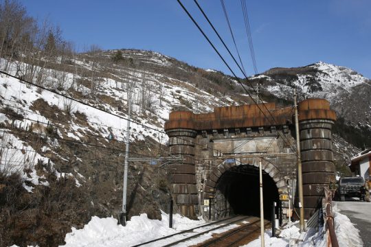 Γερμανία: Απεργία προγραμματίζουν οι μηχανοδηγοί τρένων της Deutsche Bahn