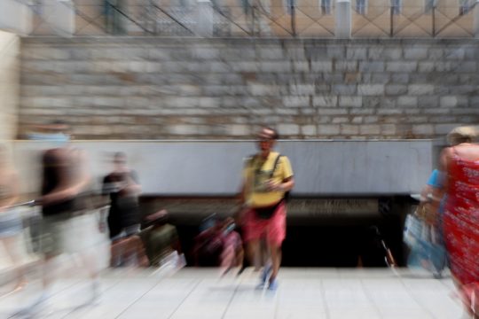 Επανέρχεται ο καύσωνας με μέγιστες θερμοκρασίες από 40 έως 42 βαθμούς Κελσίου