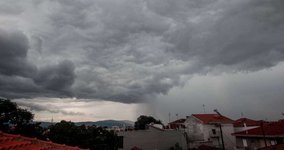 Χαλάει ο καιρός κυρίως στα δυτικά και βόρεια