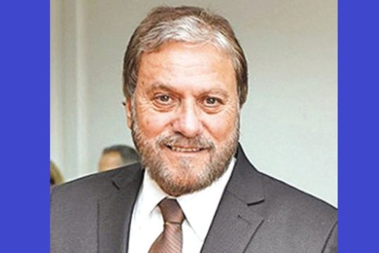 Ο διοικητής που σε στέλνει στον… διάολο