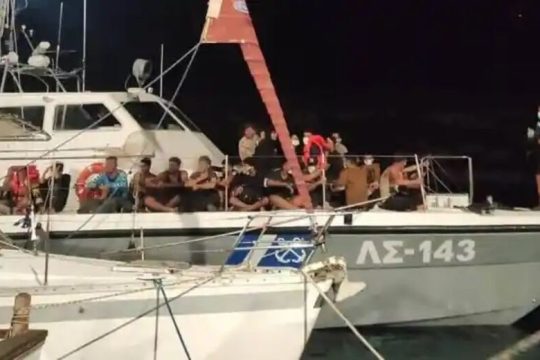 Αργησε, αλλά απάντησε…