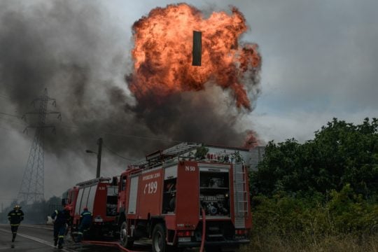 Προειδοποίηση για «ακραίο κίνδυνο πυρκαγιάς» σε Αττική και Εύβοια