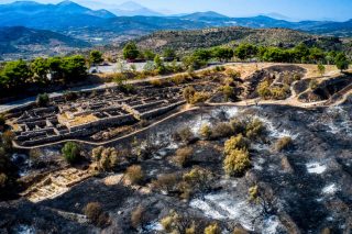 Ενα χρόνο μετά την πυρκαγιά…