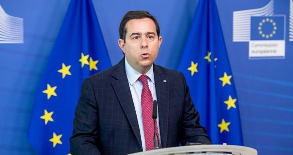 Στον δρόμο της «αποτροπής» συνεχίζει ο Μηταράκης