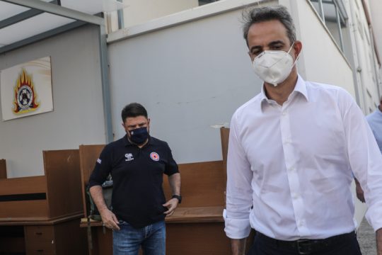 Δημοσκοπικό πλήγμα στην κυβέρνηση, μετά τις καταστροφικές πυρκαγιές