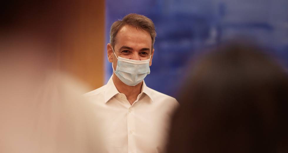 Δικαιολογίες χωρίς ίχνος αυτοκριτικής