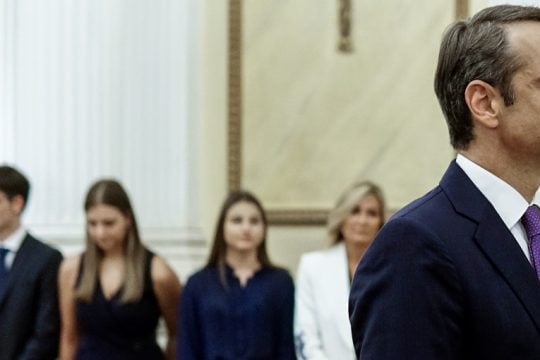 Ανασχηματίζεται η αριστεία;