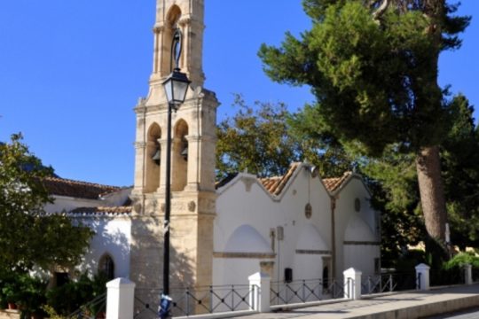 Πρωτοβουλία ιερού ναού στις Αρχάνες Ηρακλείου για εμβολιασμό στην εκκλησία