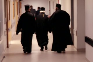 Μετά συγχωρήσεως…