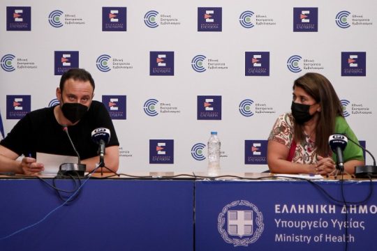 «Καμπανάκι» από Παπαευαγγέλου για την επιστροφή των αδειούχων