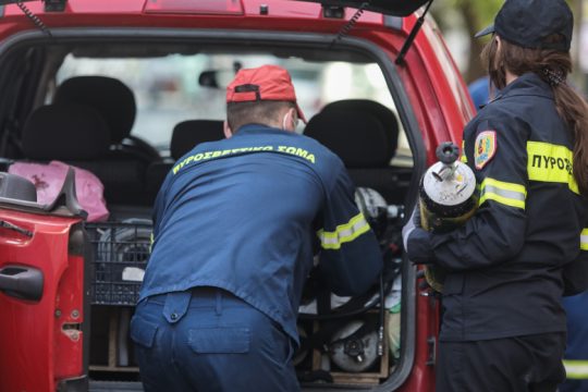 Γιαγιά και εγγονός τα θύματα της έκρηξης και της πυρκαγιάς στα Κάτω Πατήσια