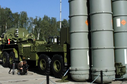Κοντά σε νέο συμβόλαιο αγοράς S-400 με την Τουρκία λέει η Ρωσία