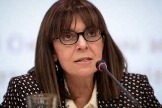 Το «έγκλημα» της κυρίας Προέδρου