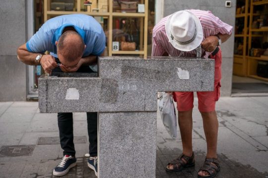 Έσπασαν τα θερμόμετρα στην Ισπανία: απόλυτο ρεκόρ ζέστης με 47,4 βαθμούς