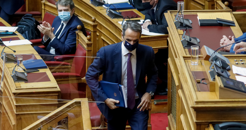 Μηδέν απαντήσεις και «πανηγύρια» Μητσοτάκη για την αντιμετώπιση των πυρκαγιών