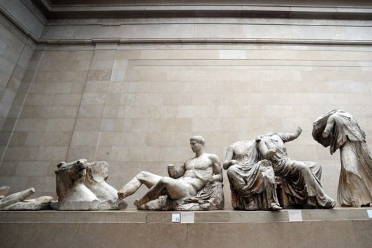 «Οι συνθήκες έκθεσης των Γλυπτών του Παρθενώνα στο Βρετανικό Μουσείο είναι προσβλητικές και επικίνδυνες»