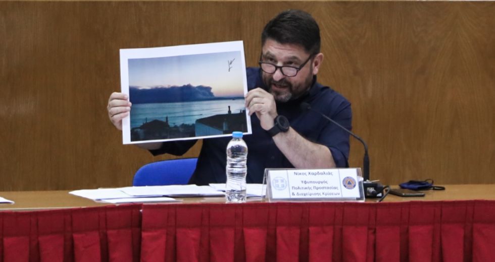 Πώς είδαν τη συνέντευξη Τύπου Χαρδαλιά οι χρήστες του Twitter