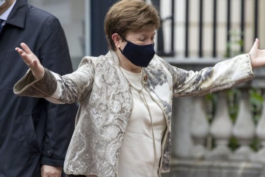 Προς παραίτηση η Κρισταλίνα Γκεοργκίεβα από το ΔΝΤ;